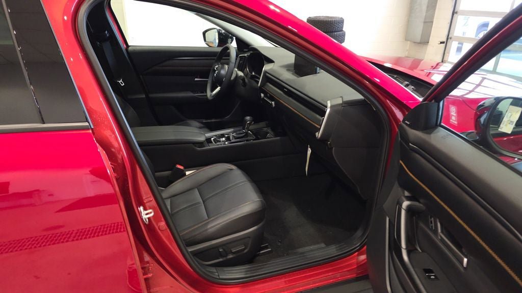 New 2026 MAZDA CX-50 AWD 2.5 S w/ Cargo Package image 18