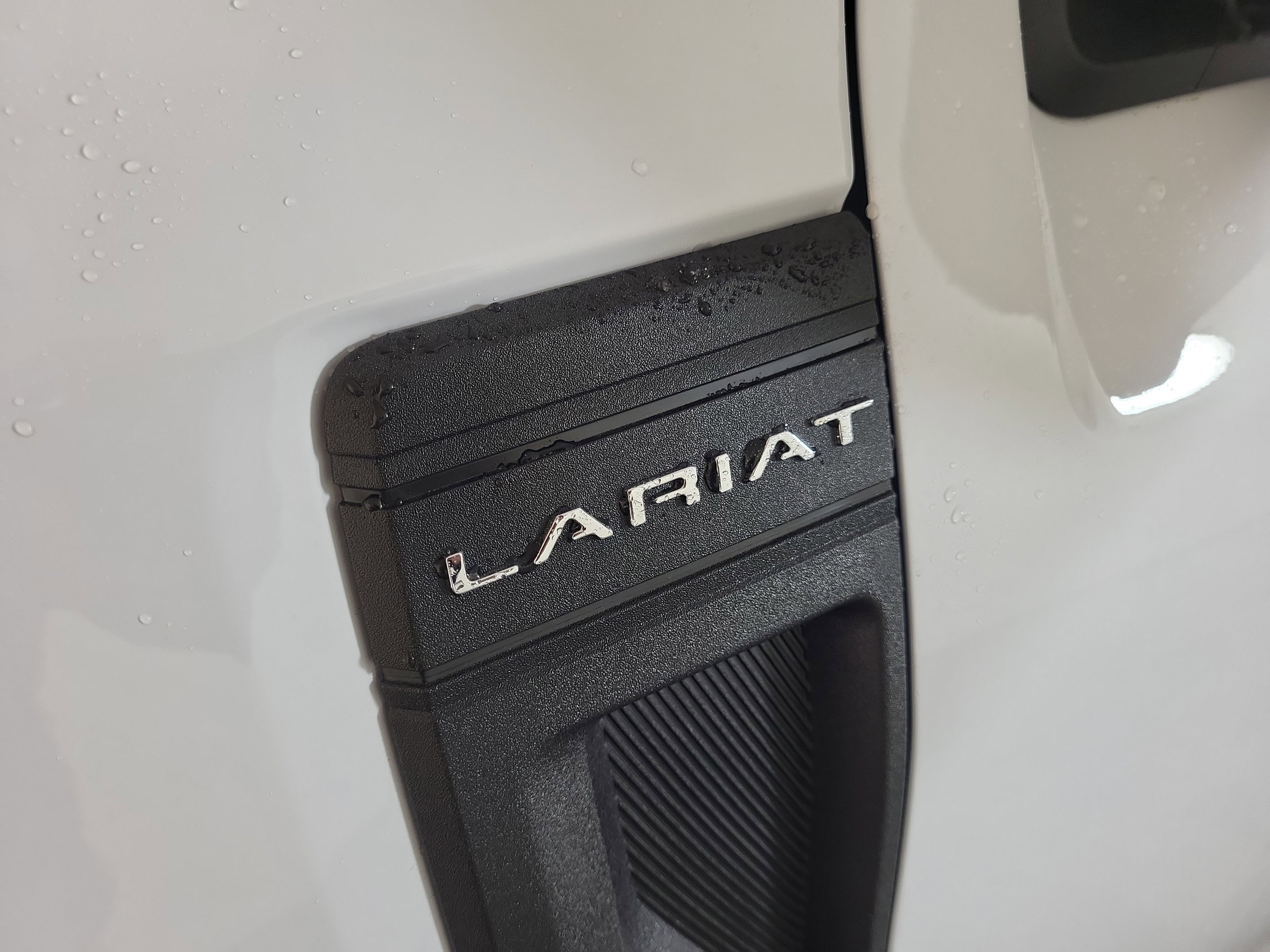 New 2026 Ford Maverick Lariat image 9