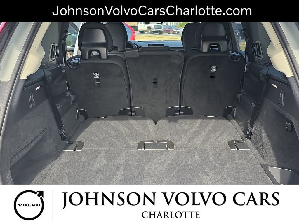 New 2026 Volvo XC90 T8 Plus w/ Protection Package Premier AWD/4WD image 15