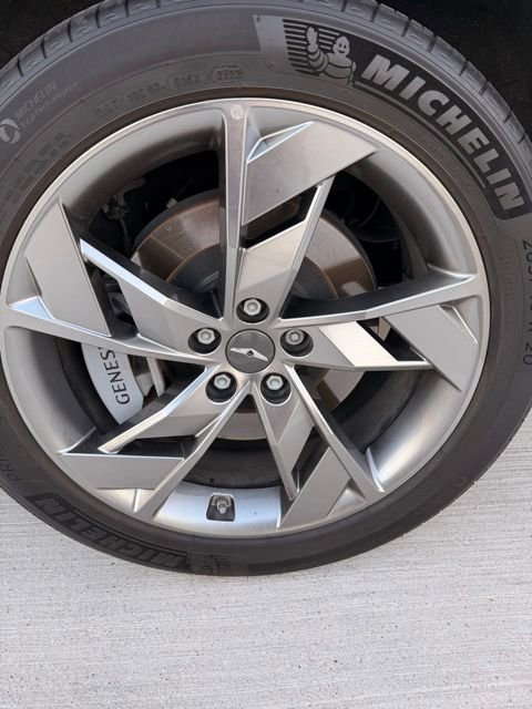 Used 2023 Genesis Electrified GV70 AWD/4WD image 8