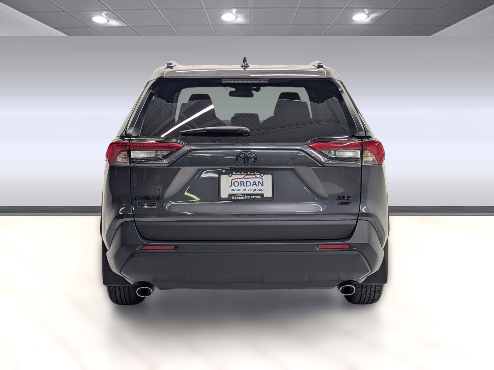 Used 2023 Toyota RAV4 XLE image 8