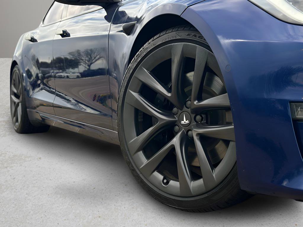 Used 2022 Tesla Model S image 7