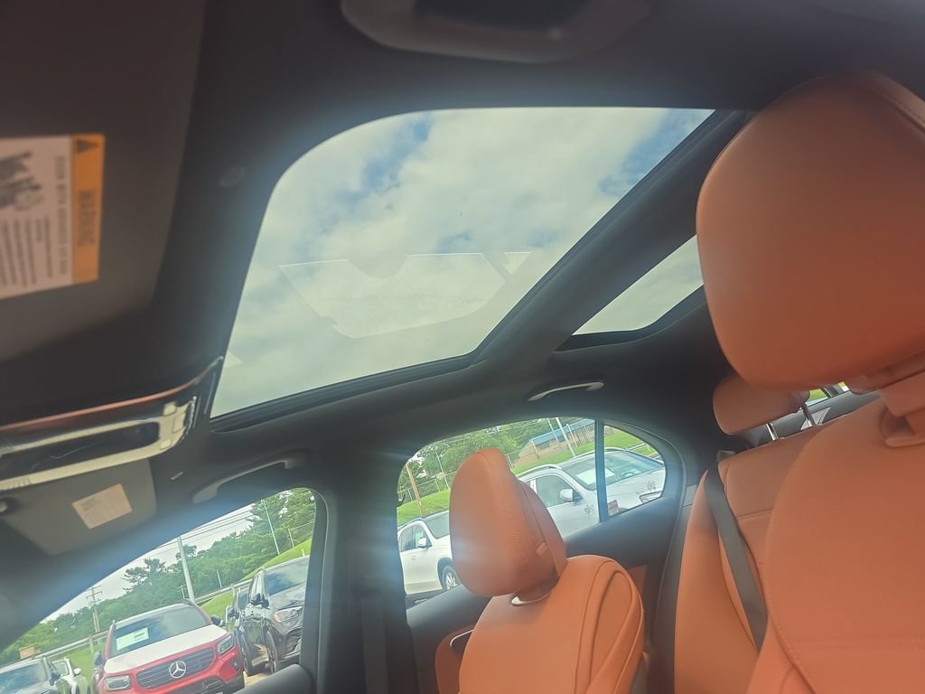 New 2026 Mercedes-Benz C 300 4MATIC Sedan image 20