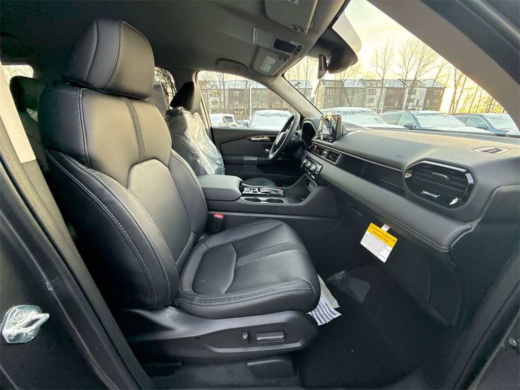 New 2025 Honda Pilot EX-L image 25