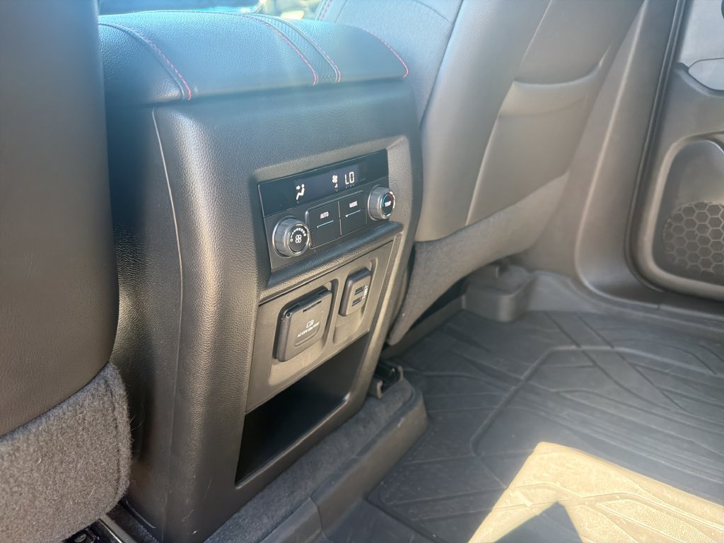 Certified 2023 Chevrolet Traverse RS w/ LPO, Floor Liner Package AWD/4WD image 26