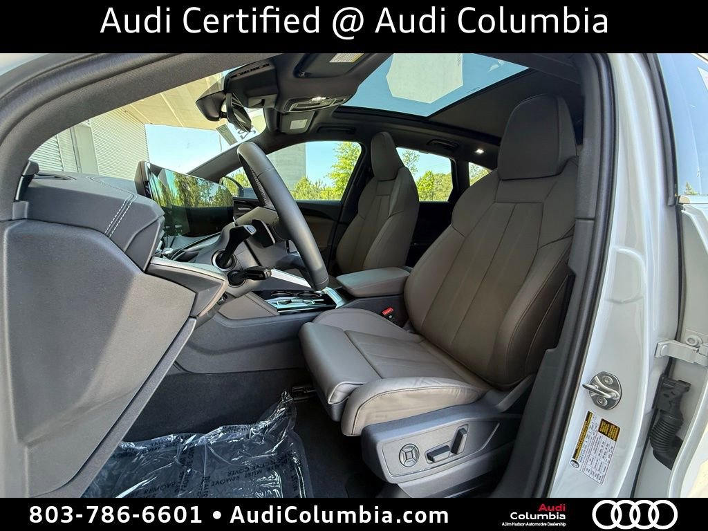 Used 2025 Audi Q5 Premium Plus w/ Premium Plus AWD/4WD image 5