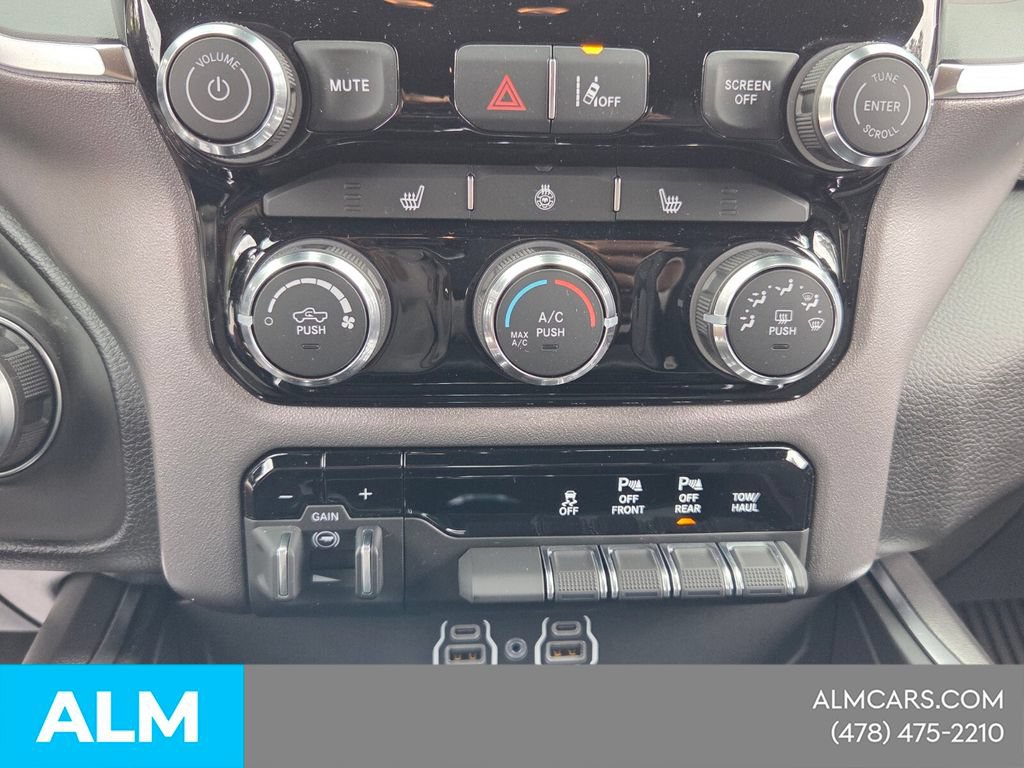 Used 2026 RAM 1500 Big Horn AWD/4WD image 23