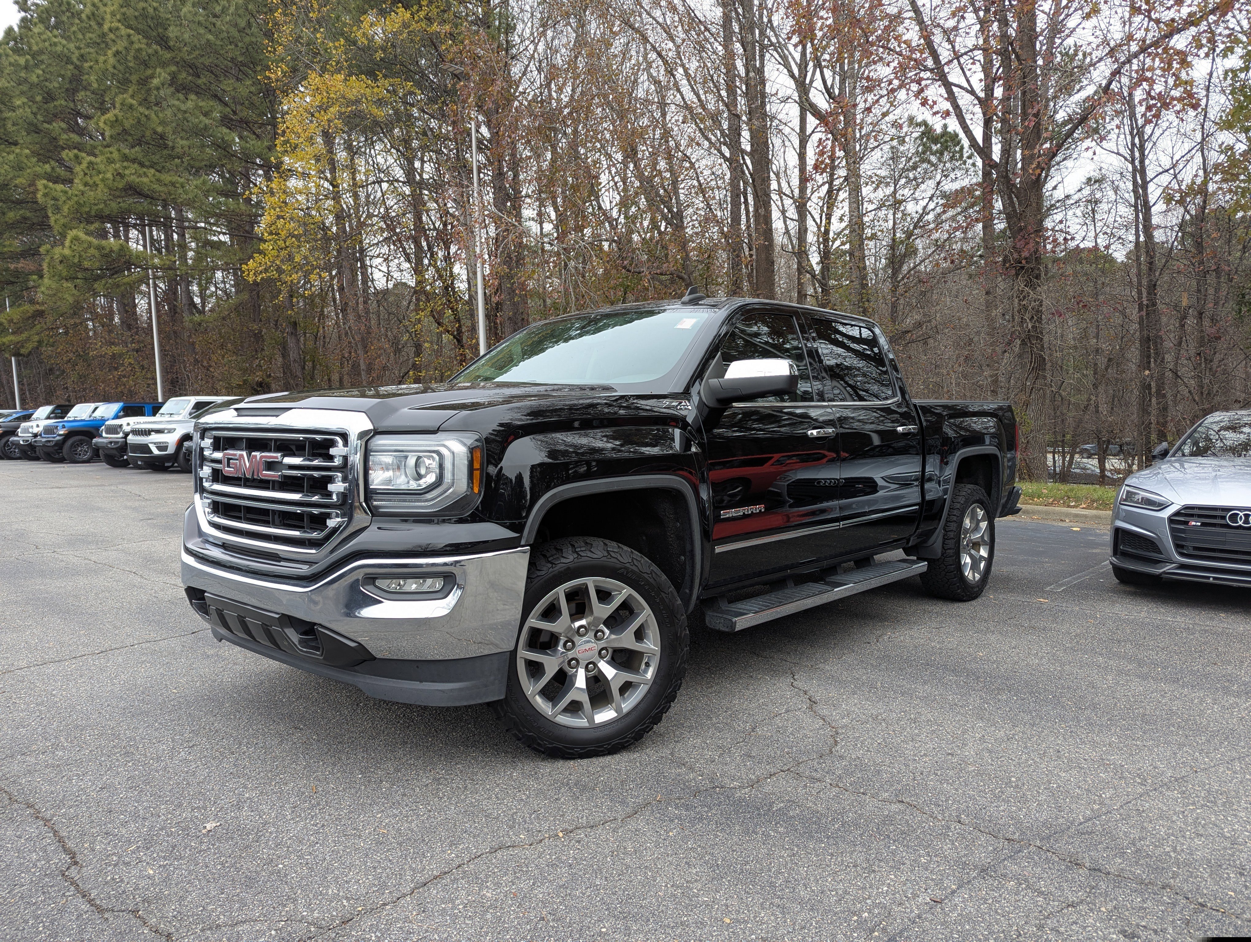 Used 2018 GMC Sierra 1500 SLT w/ SLT Premium Package