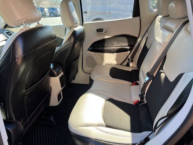 Used 2018 Jeep Compass Latitude w/ Cold Weather Group image 23