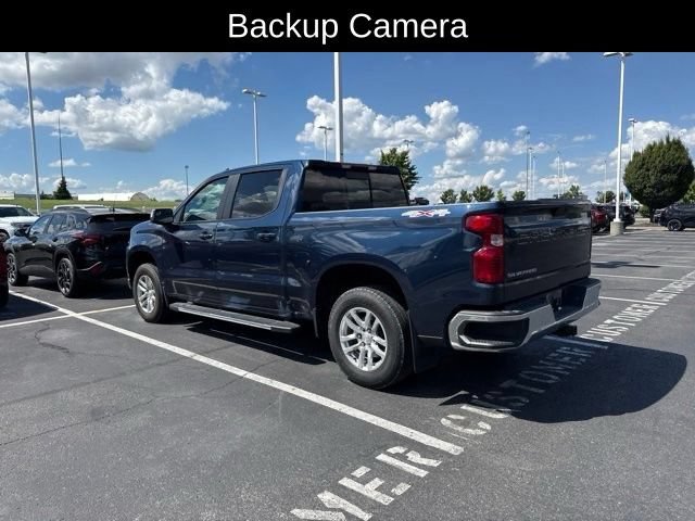 Used 2021 Chevrolet Silverado 1500 LT w/ Convenience Package II AWD/4WD image 2