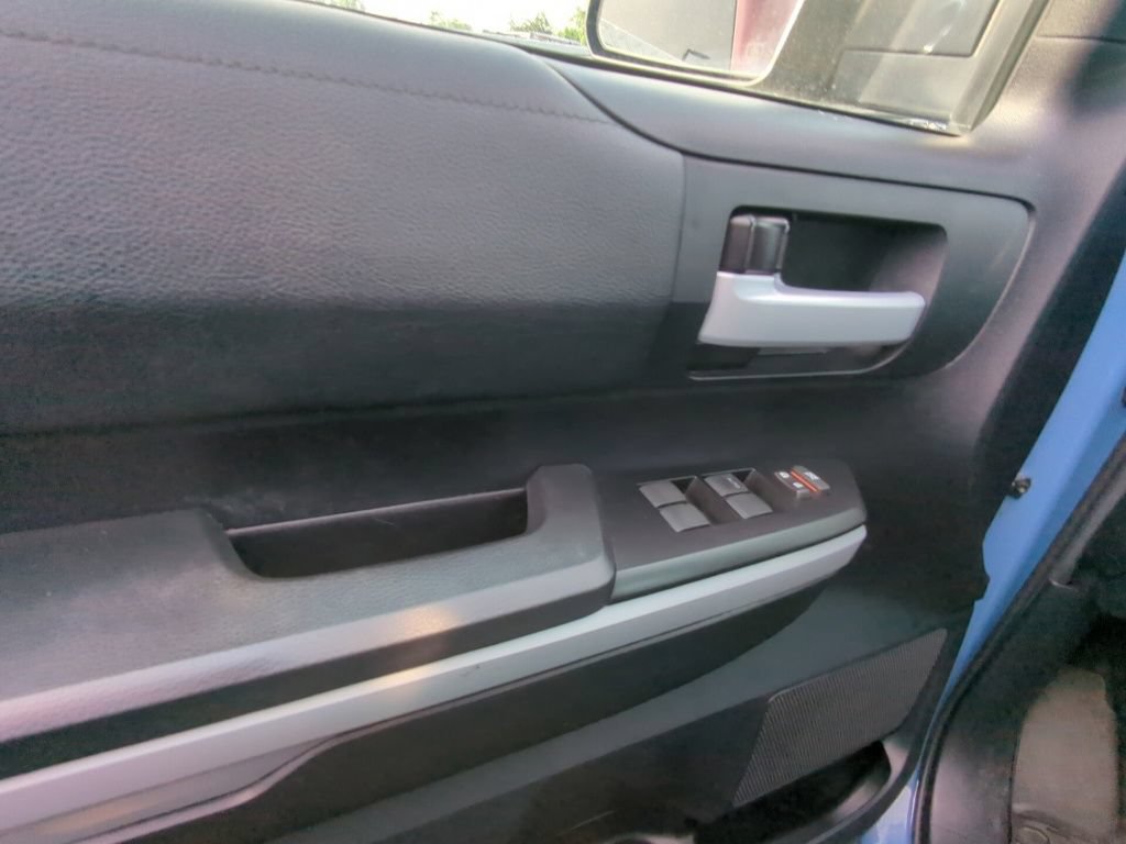 Used 2020 Toyota Tundra Limited AWD/4WD image 8