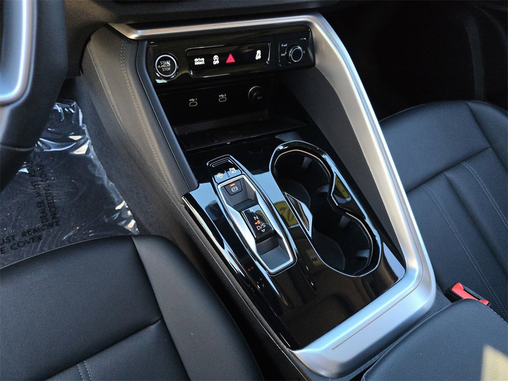 Certified 2025 Audi Q5 2.0T Premium w/ Convenience Package image 28