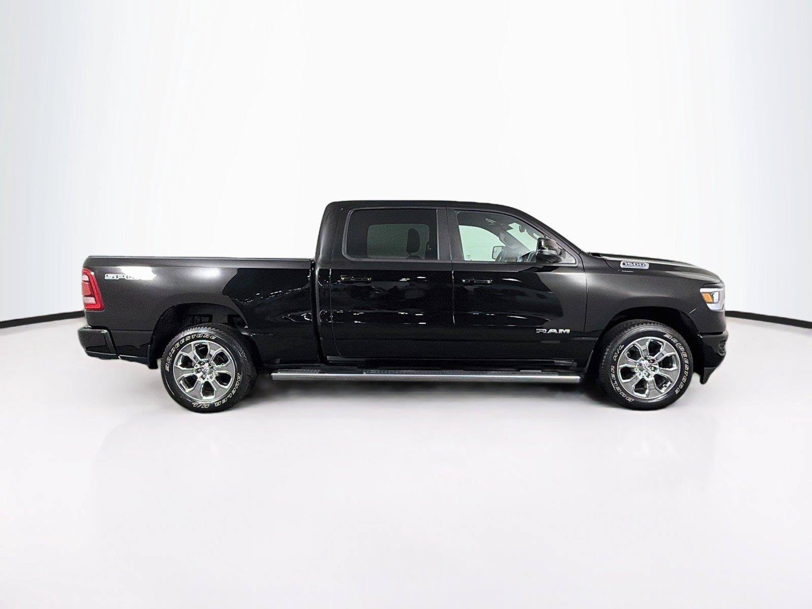 Used 2023 RAM 1500 Big Horn AWD/4WD image 12