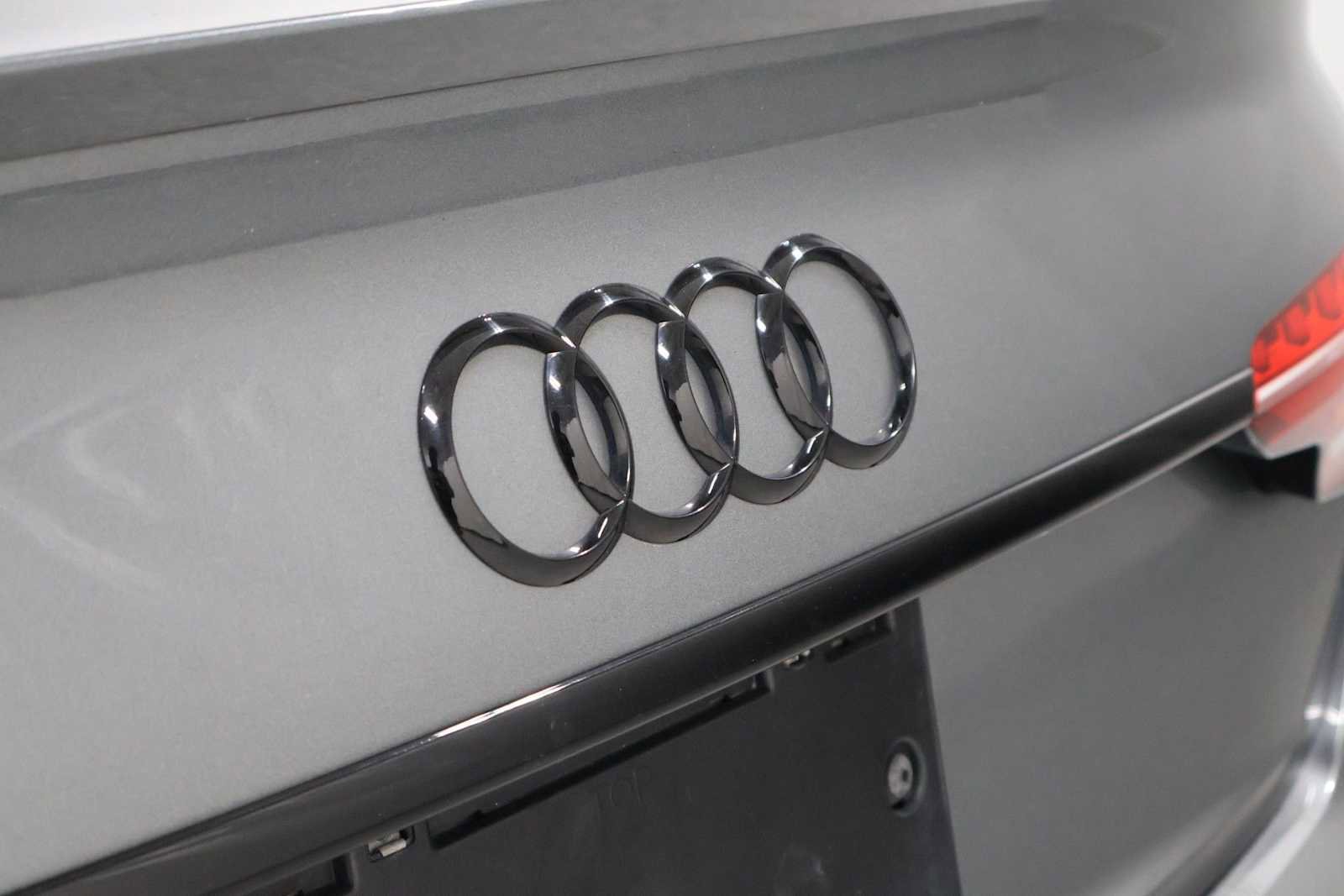 Used 2023 Audi S4 Premium Plus w/ Premium Plus Package AWD/4WD image 8