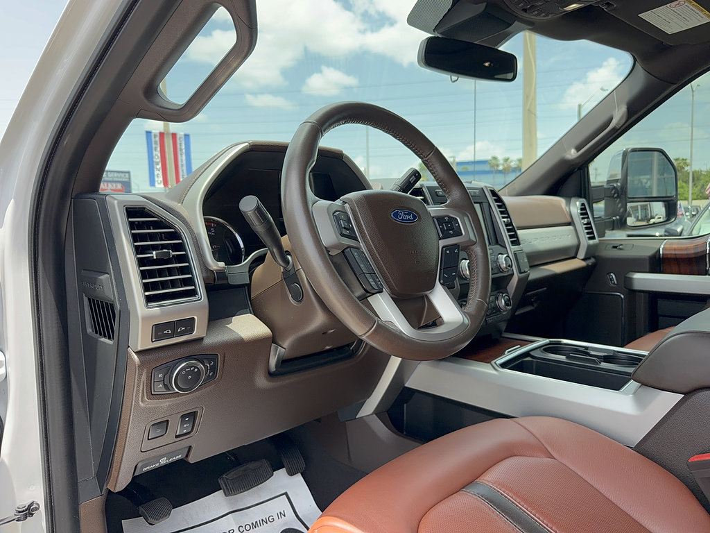 Used 2021 Ford F250 King Ranch w/ King Ranch Ultimate Package AWD/4WD image 13