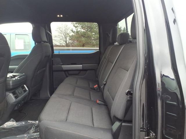 Used 2025 Ford F150 XLT w/ Equipment Group 302A MID image 9