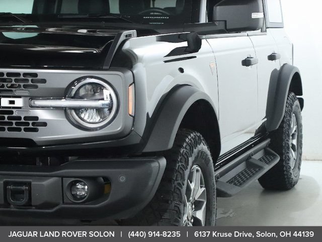 Used 2025 Ford Bronco Badlands AWD/4WD image 14