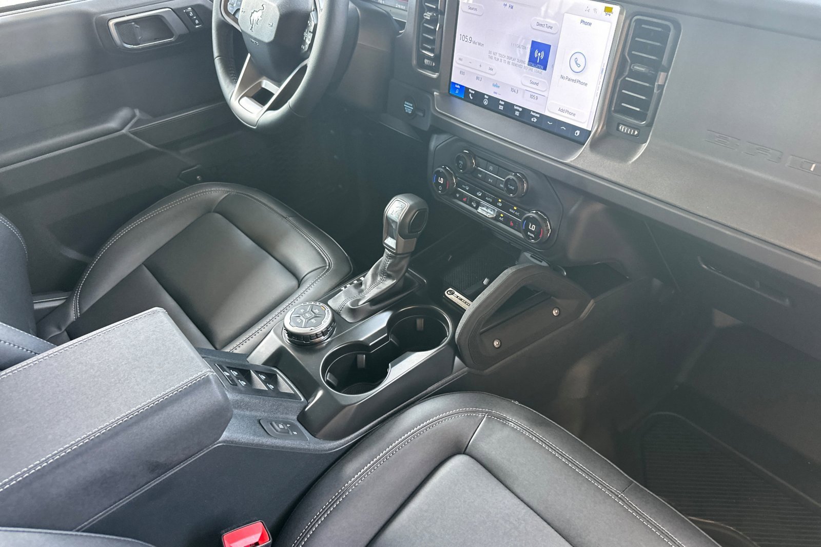 New 2025 Ford Bronco Badlands image 16