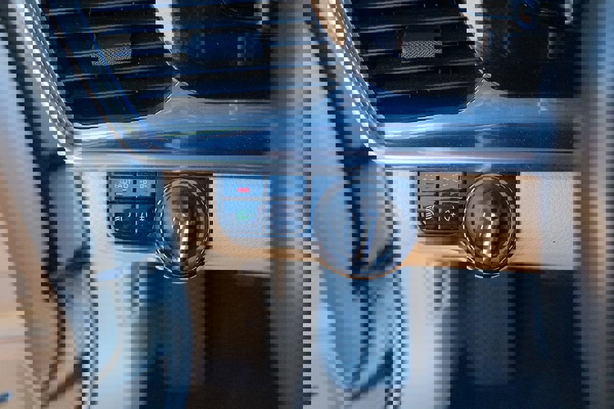 Used 2017 Porsche Panamera image 13