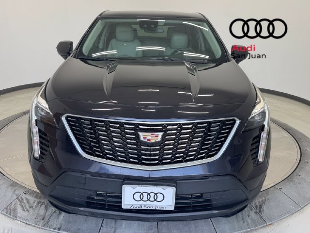 Used 2023 Cadillac XT4 Luxury FWD image 2