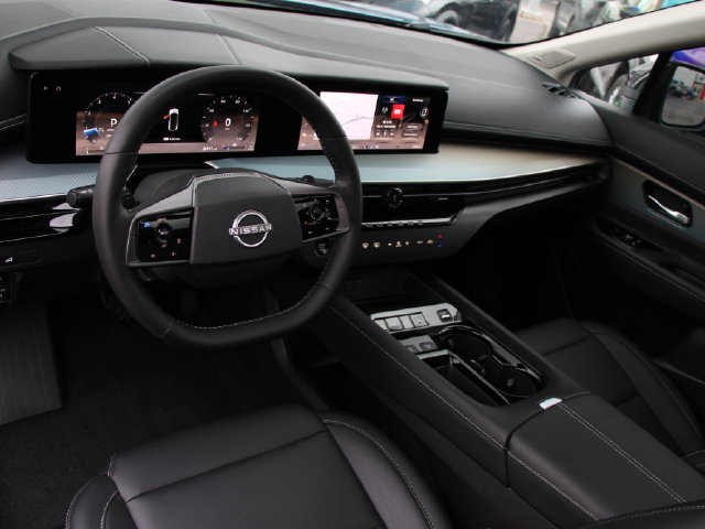 Certified 2025 Nissan Murano SL w/ Cargo Package AWD/4WD image 4