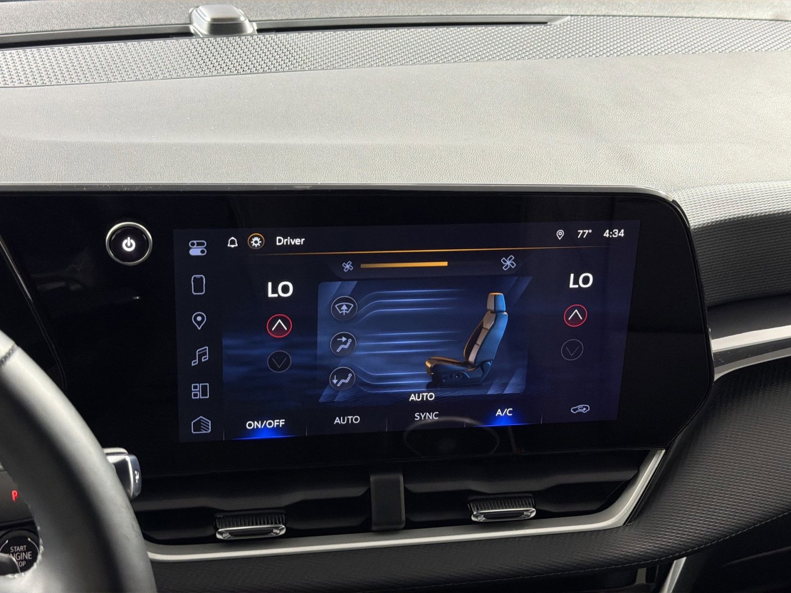 Used 2026 Chevrolet Equinox LT w/ Convenience Package II image 21