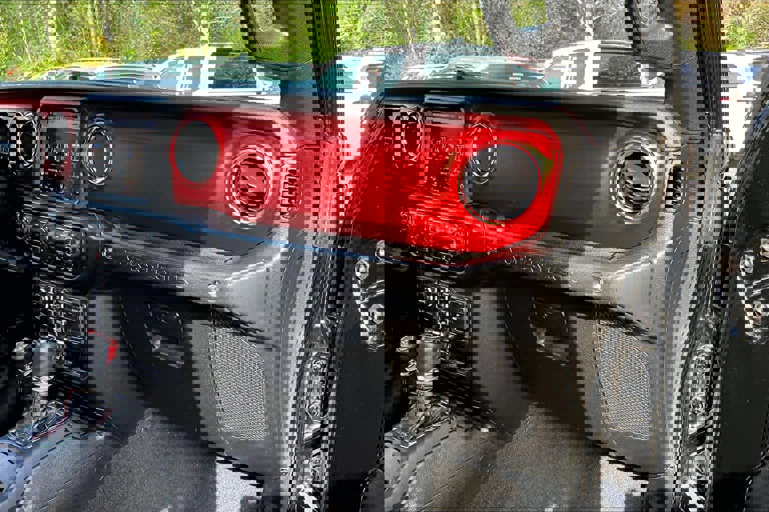 Used 2019 Jeep Wrangler Unlimited Rubicon image 17