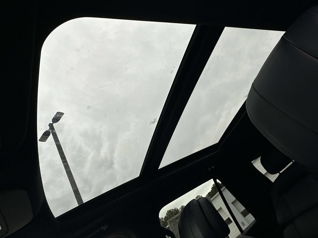 New 2025 Lincoln Navigator Reserve w/ Jet Appearance Package image 38