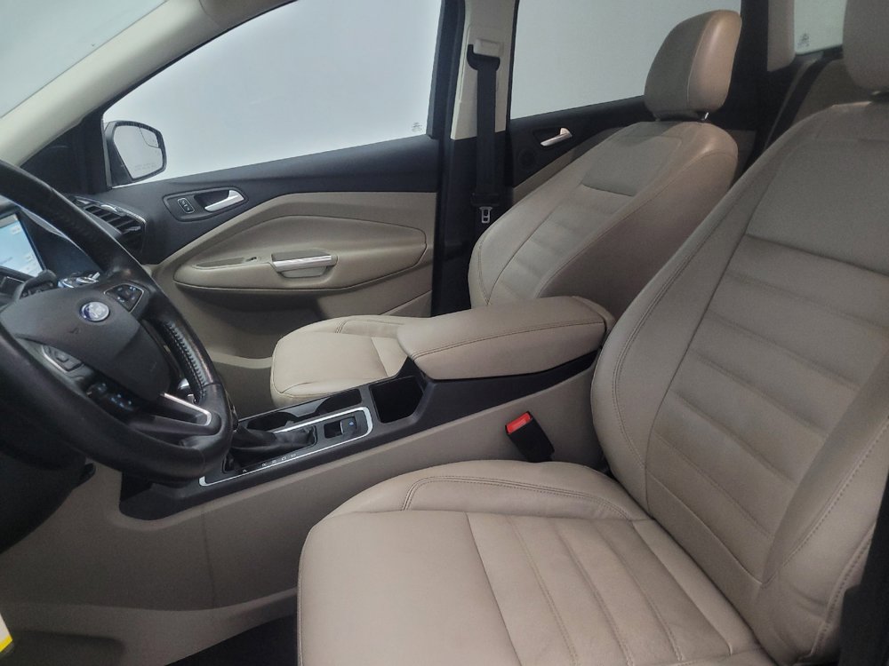 Used 2019 Ford Escape Titanium AWD/4WD image 17