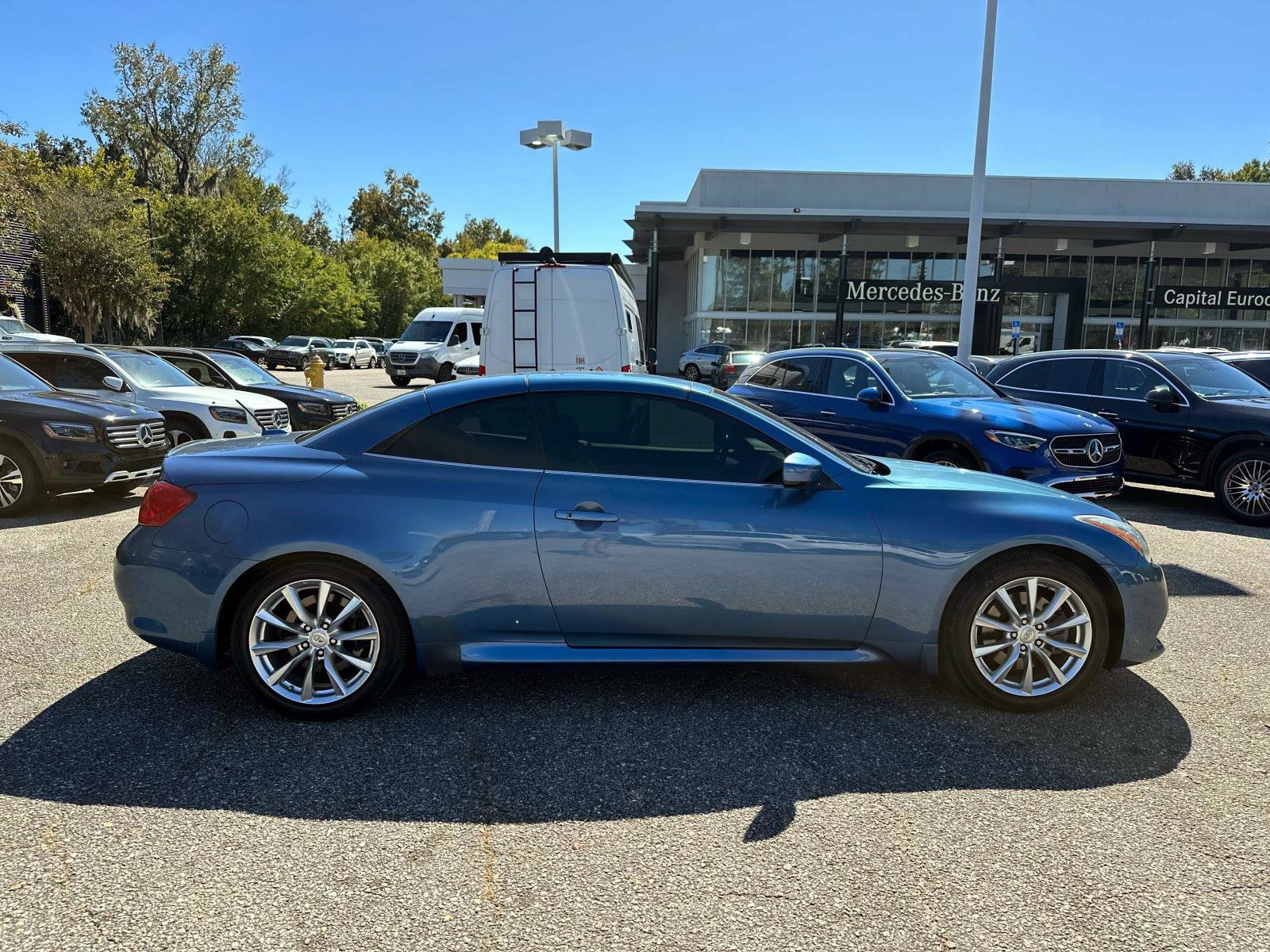 Used 2013 INFINITI G37 Sport w/ Premium Pkg image 6