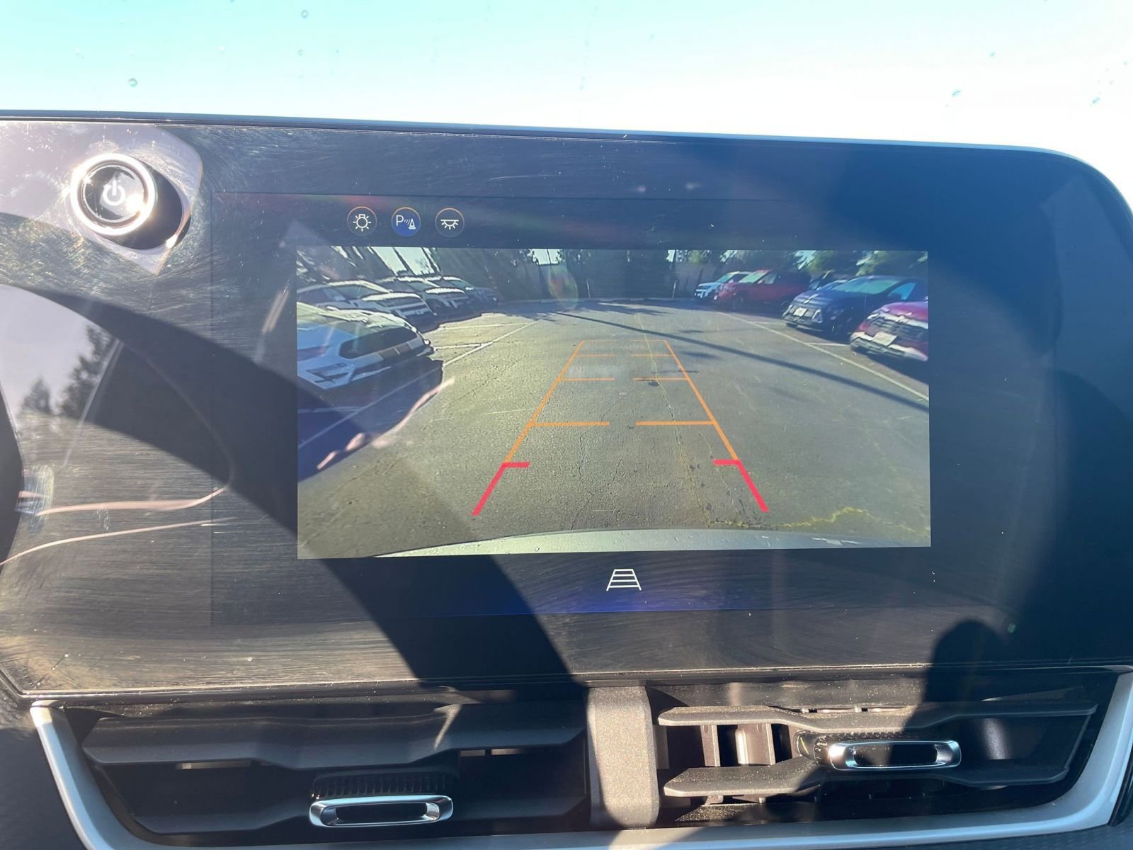 Used 2025 Chevrolet Equinox LT image 20