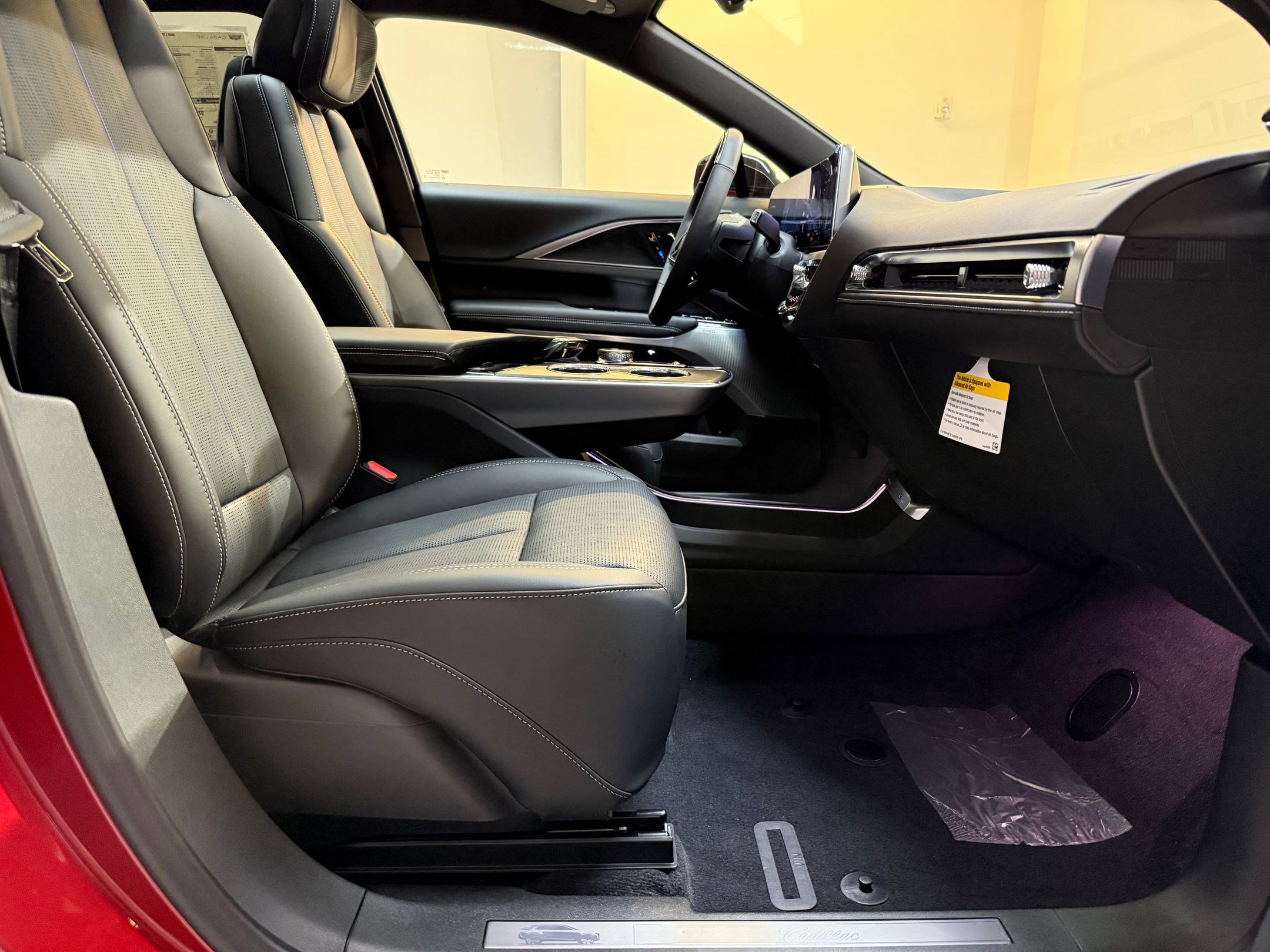 New 2025 Cadillac Lyriq Sport image 55
