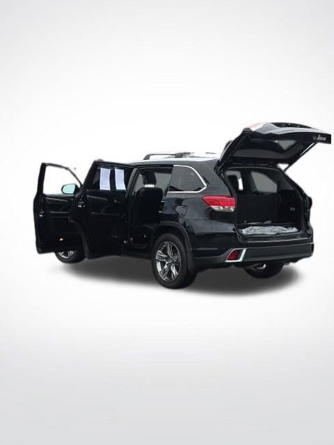 Used 2018 Toyota Highlander Limited image 40
