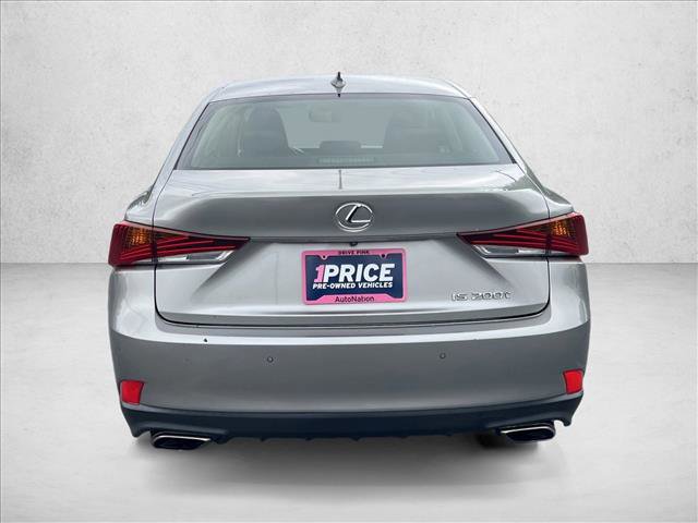 Used 2017 Lexus IS 200t w/ Premium Package RWD image 6