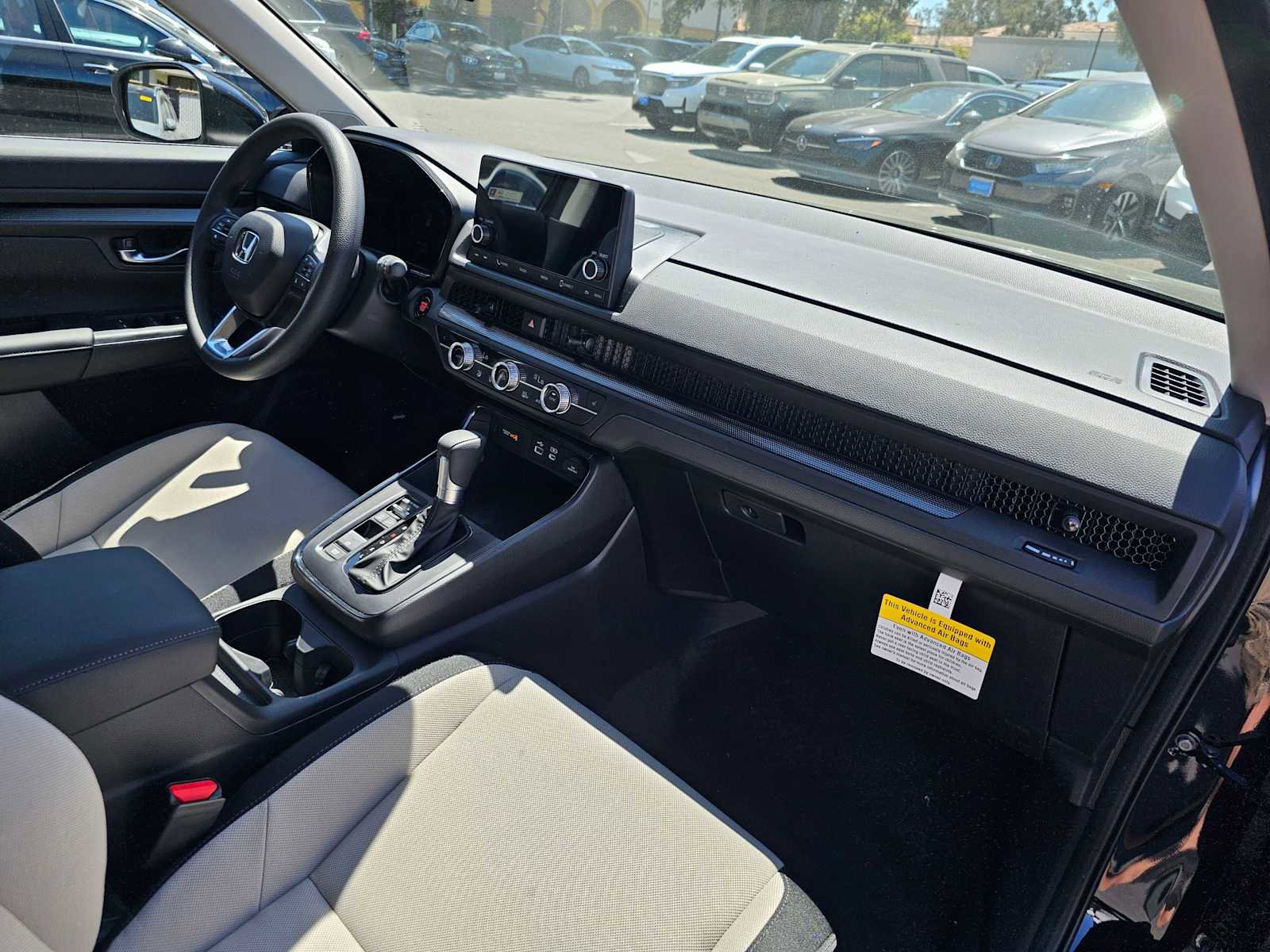 Used 2025 Honda CR-V EX image 11