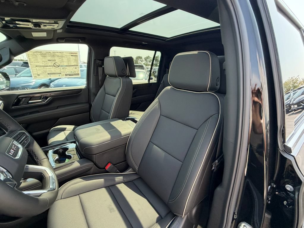 New 2026 GMC Yukon XL Elevation w/ Elevation Premium Package AWD/4WD image 35