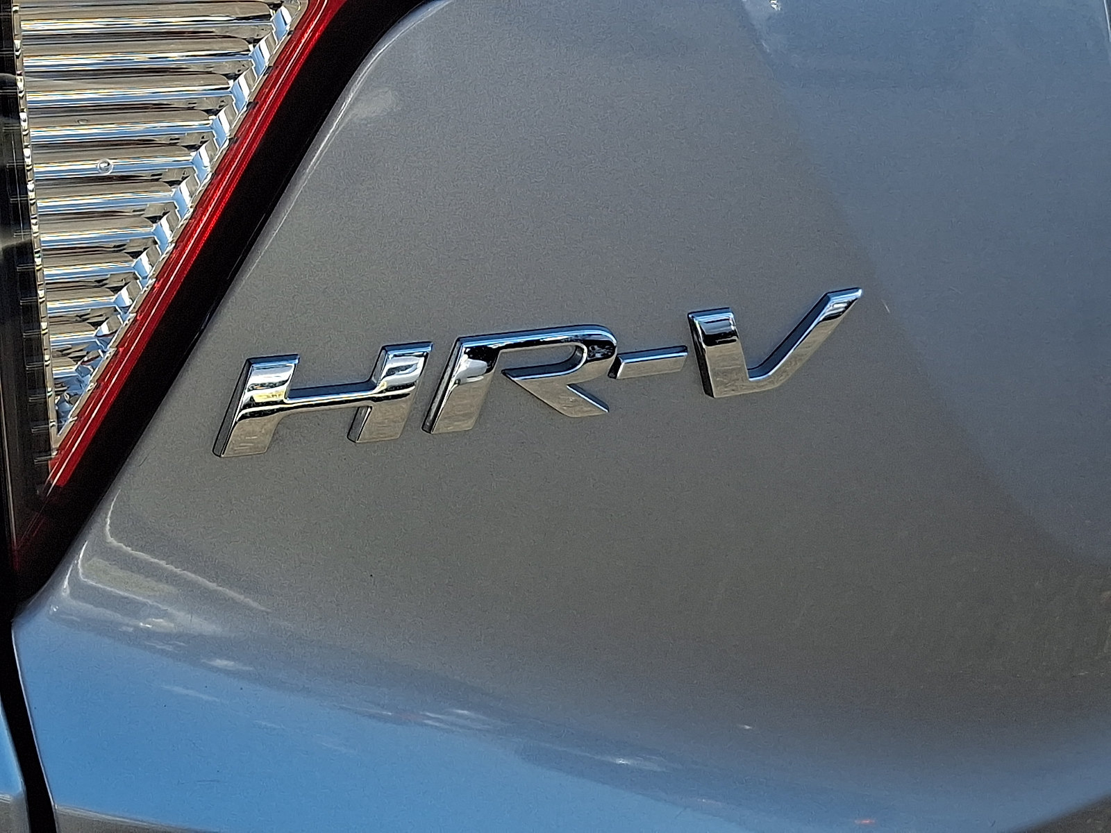 Used 2021 Honda HR-V LX image 30
