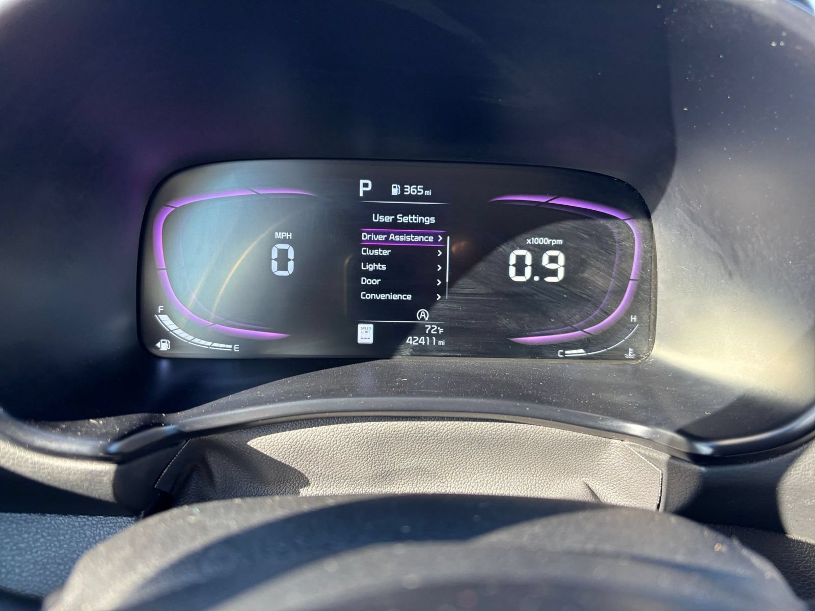 Used 2025 Kia Soul LX w/ LX Technology Package FWD image 37