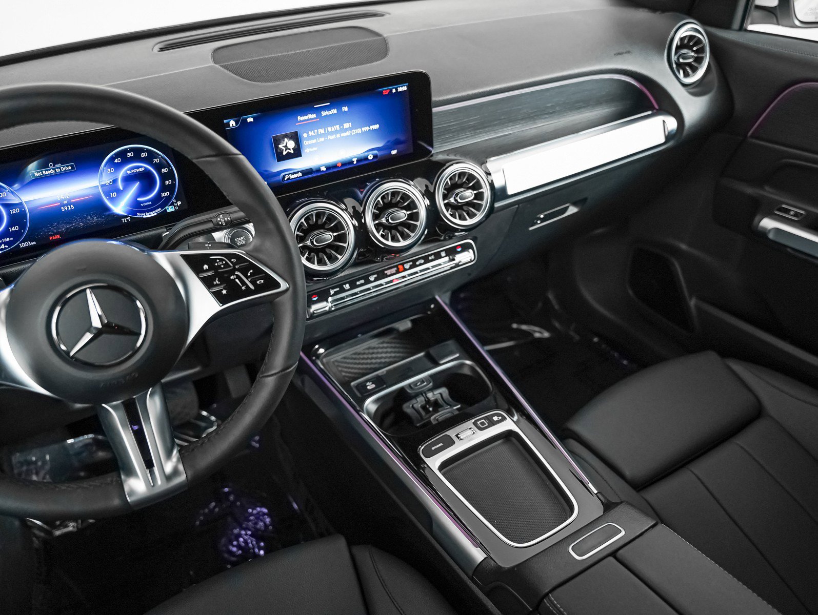 Certified 2025 Mercedes-Benz EQB 250+ image 17