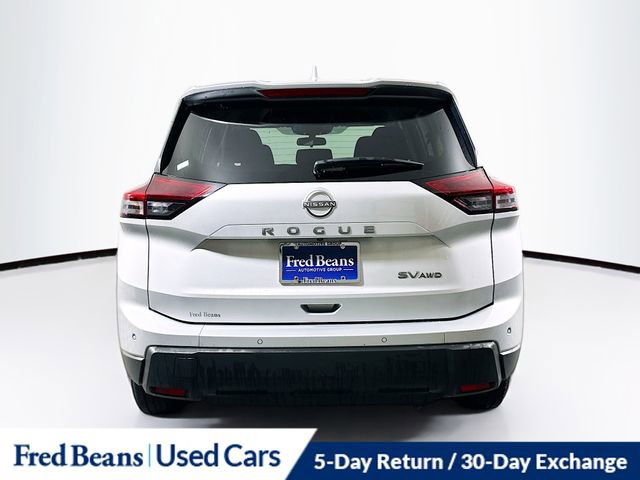 Used 2024 Nissan Rogue SV image 6