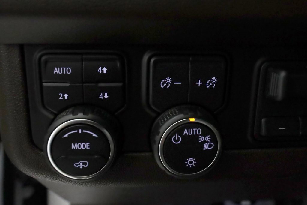 Used 2023 Chevrolet Tahoe Z71 w/ Z71 Off-Road Package image 23