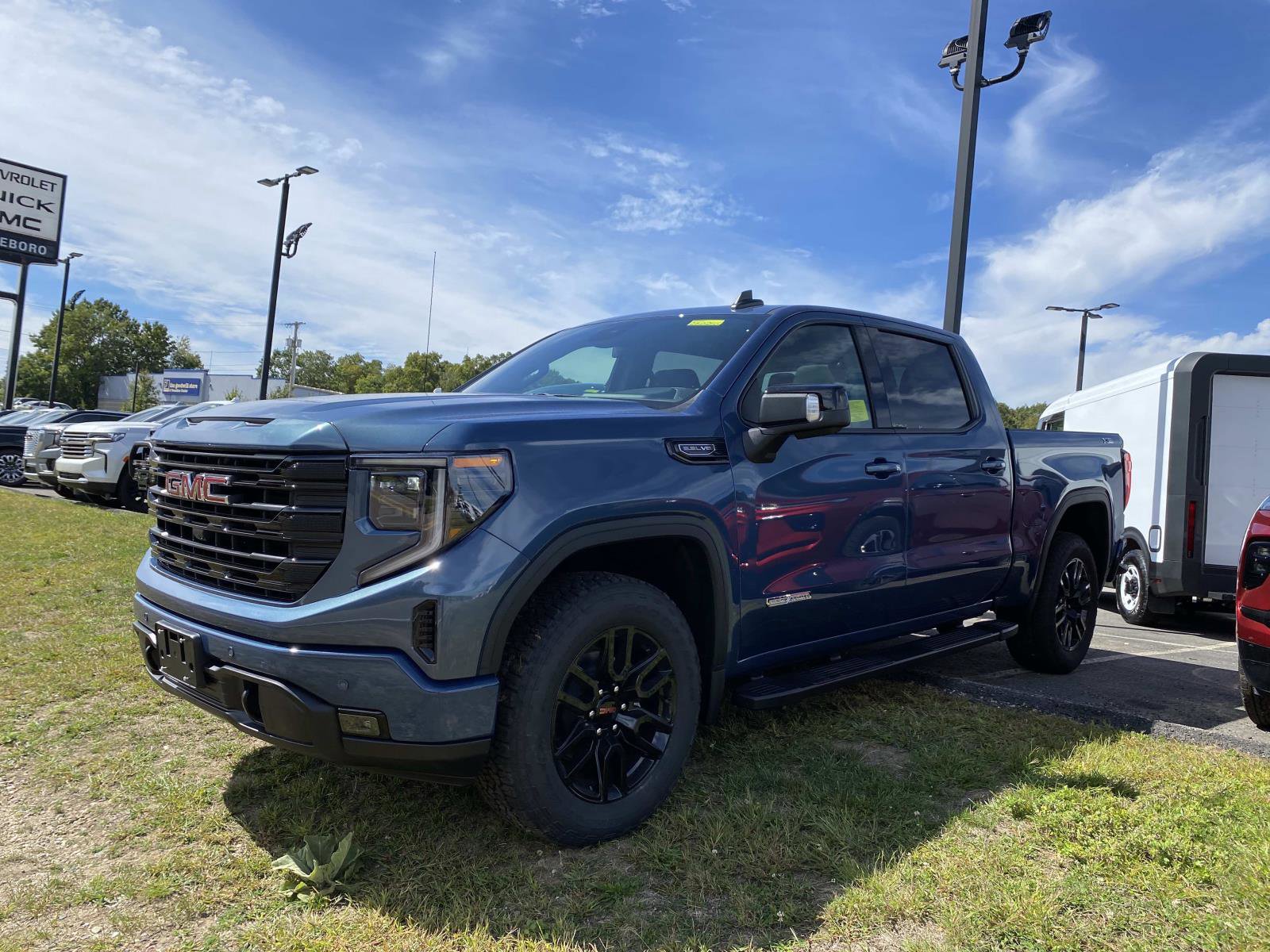 New 2026 GMC Sierra 1500 Elevation w/ Elevation Premium Package image 1