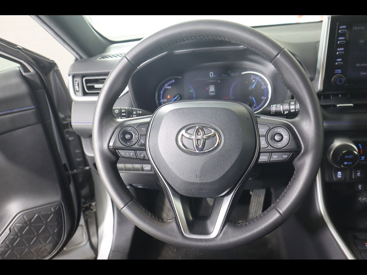 Used 2021 Toyota RAV4 XSE AWD/4WD image 20