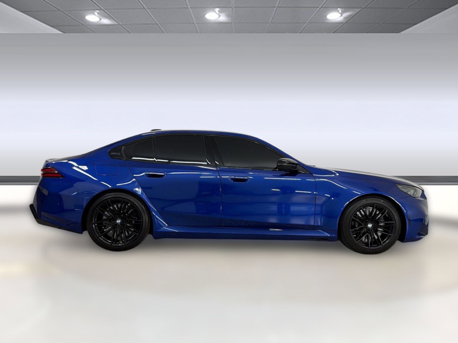 Certified 2025 BMW M5 w/ Executive Package AWD/4WD image 8