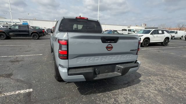 Used 2023 Nissan Frontier Pro-X w/ Tow Package RWD image 7