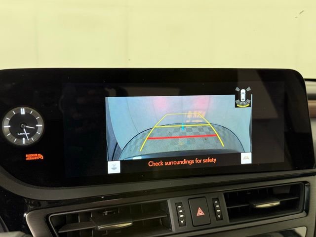 Certified 2025 Lexus ES 300h 300h w/ Premium Package image 20