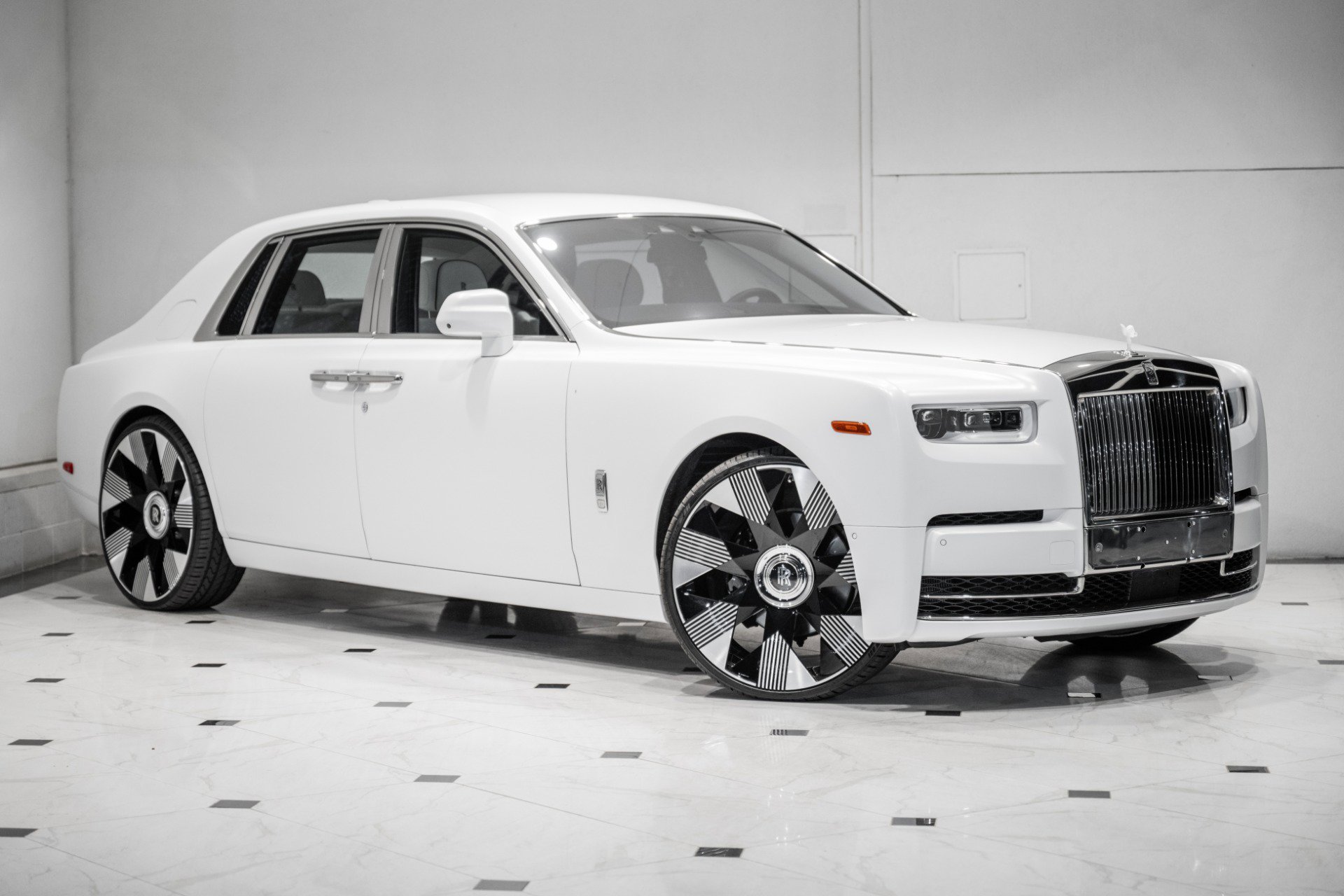 Used 2018 Rolls-Royce Phantom Sedan
