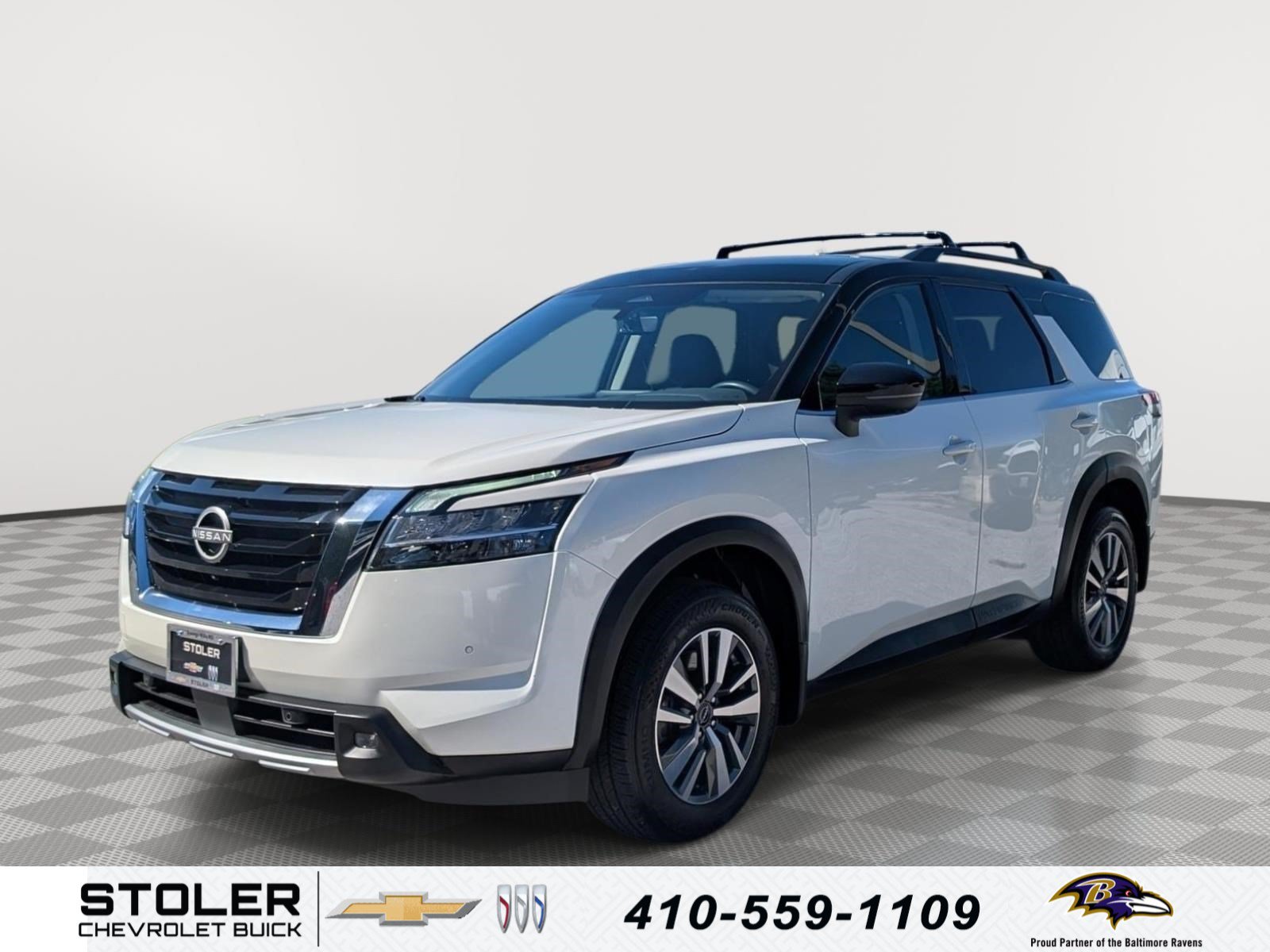 Used 2024 Nissan Pathfinder SL