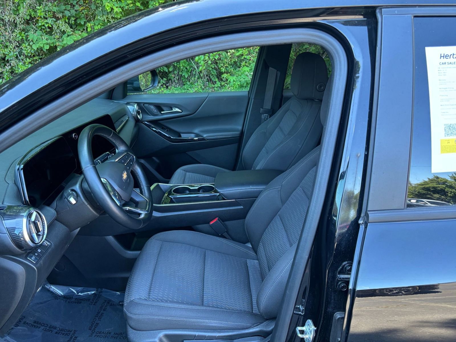 Used 2025 Chevrolet Equinox LT FWD image 27