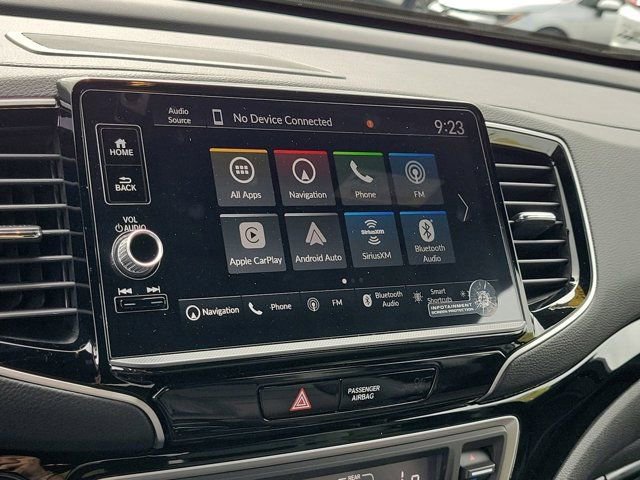 Used 2025 Honda Ridgeline Black Edition image 24